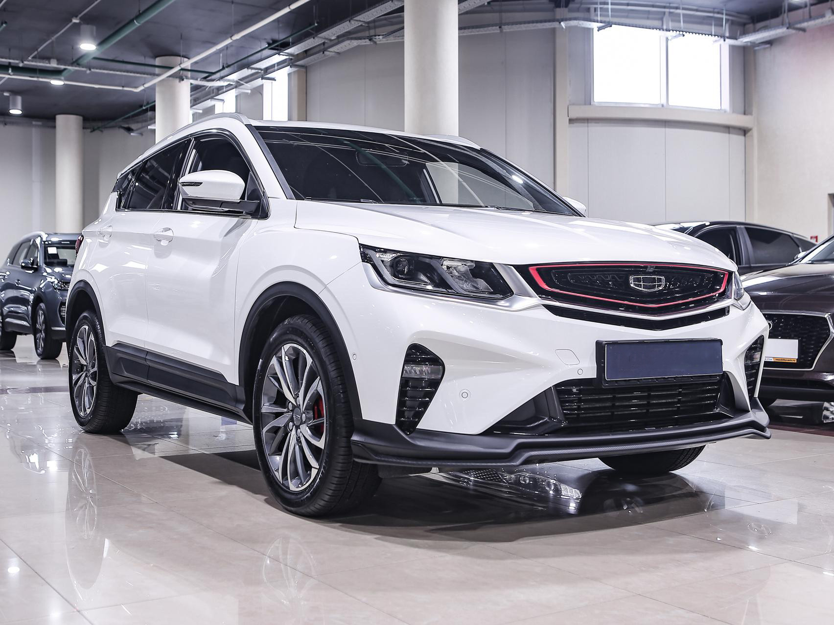 Купить Coolray с пробегом