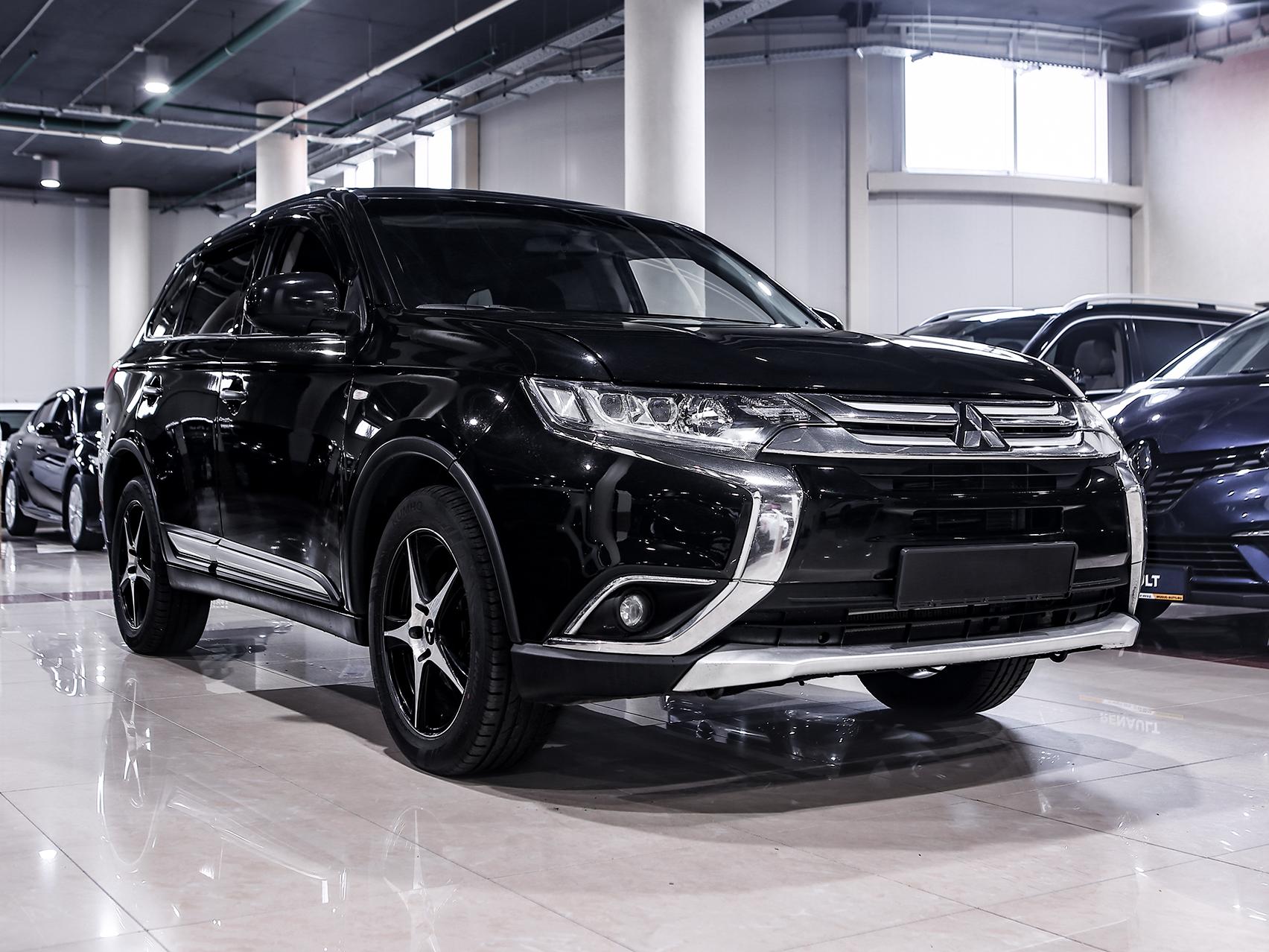 Купить Outlander с пробегом