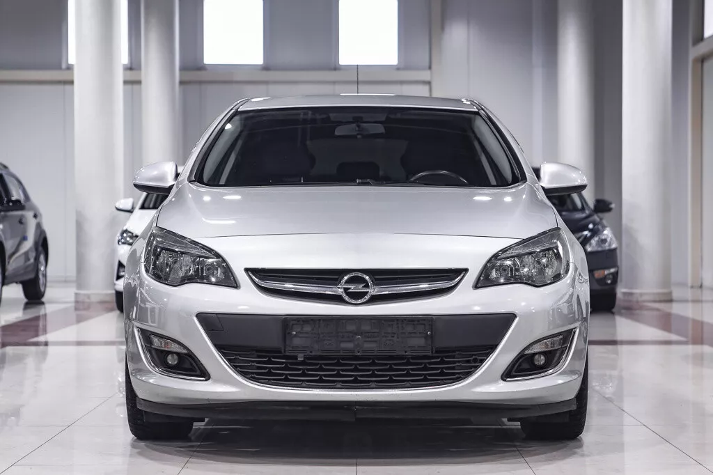 Купить Astra с пробегом