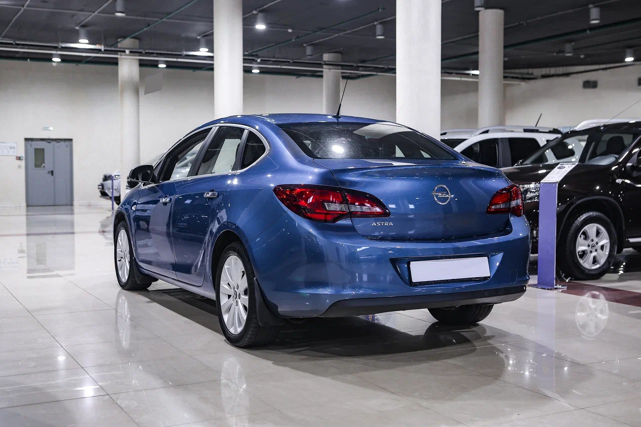 Купить Astra с пробегом